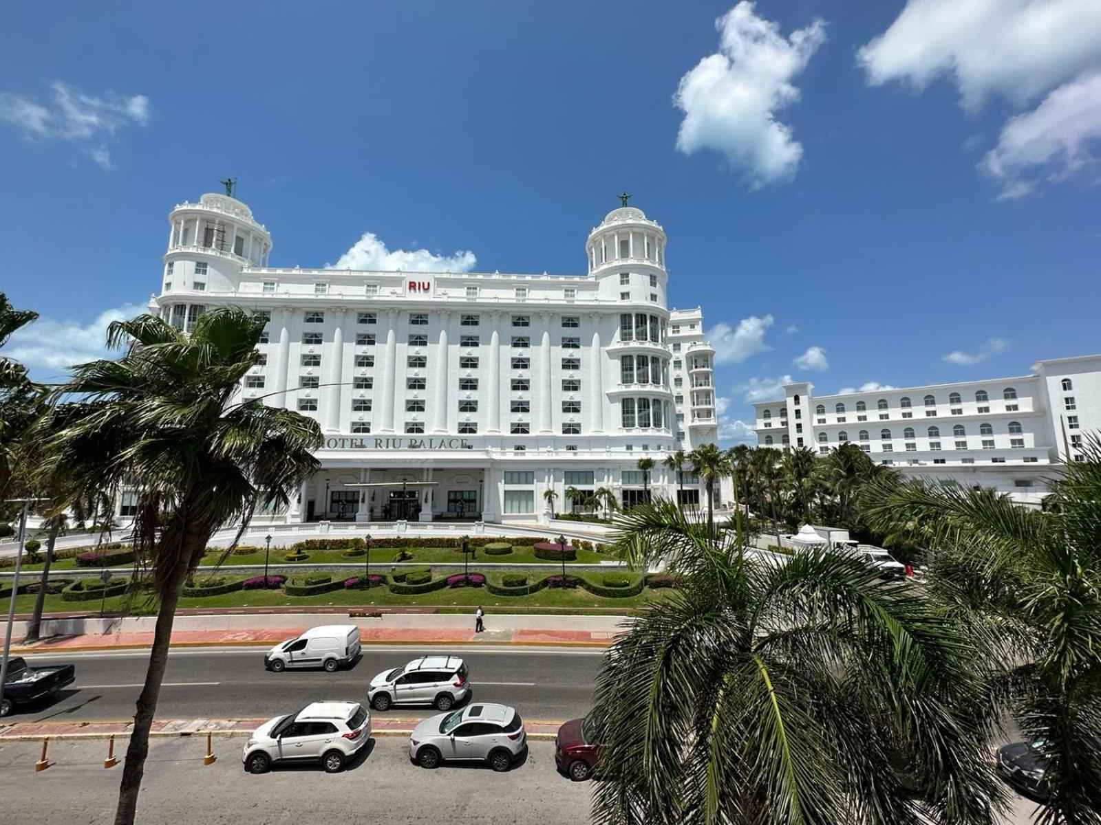 Caribbean Boutique Rooms Канкун Екстер'єр фото